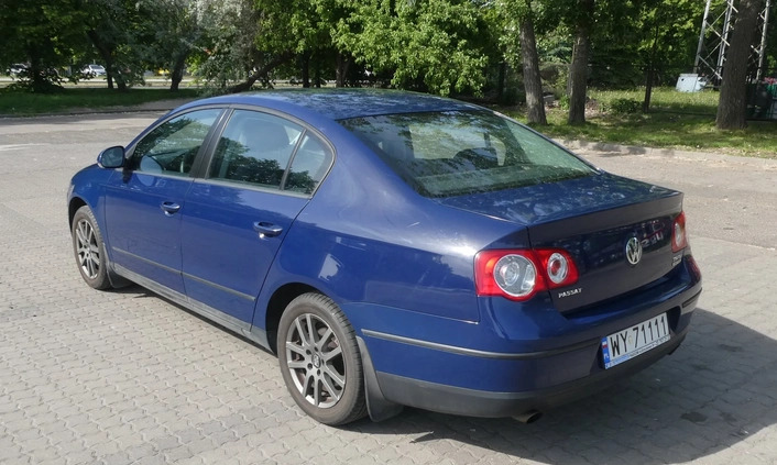 Volkswagen Passat cena 15500 przebieg: 173000, rok produkcji 2006 z Warszawa małe 79